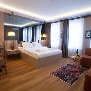 فندق تشيرز بورت هاوس