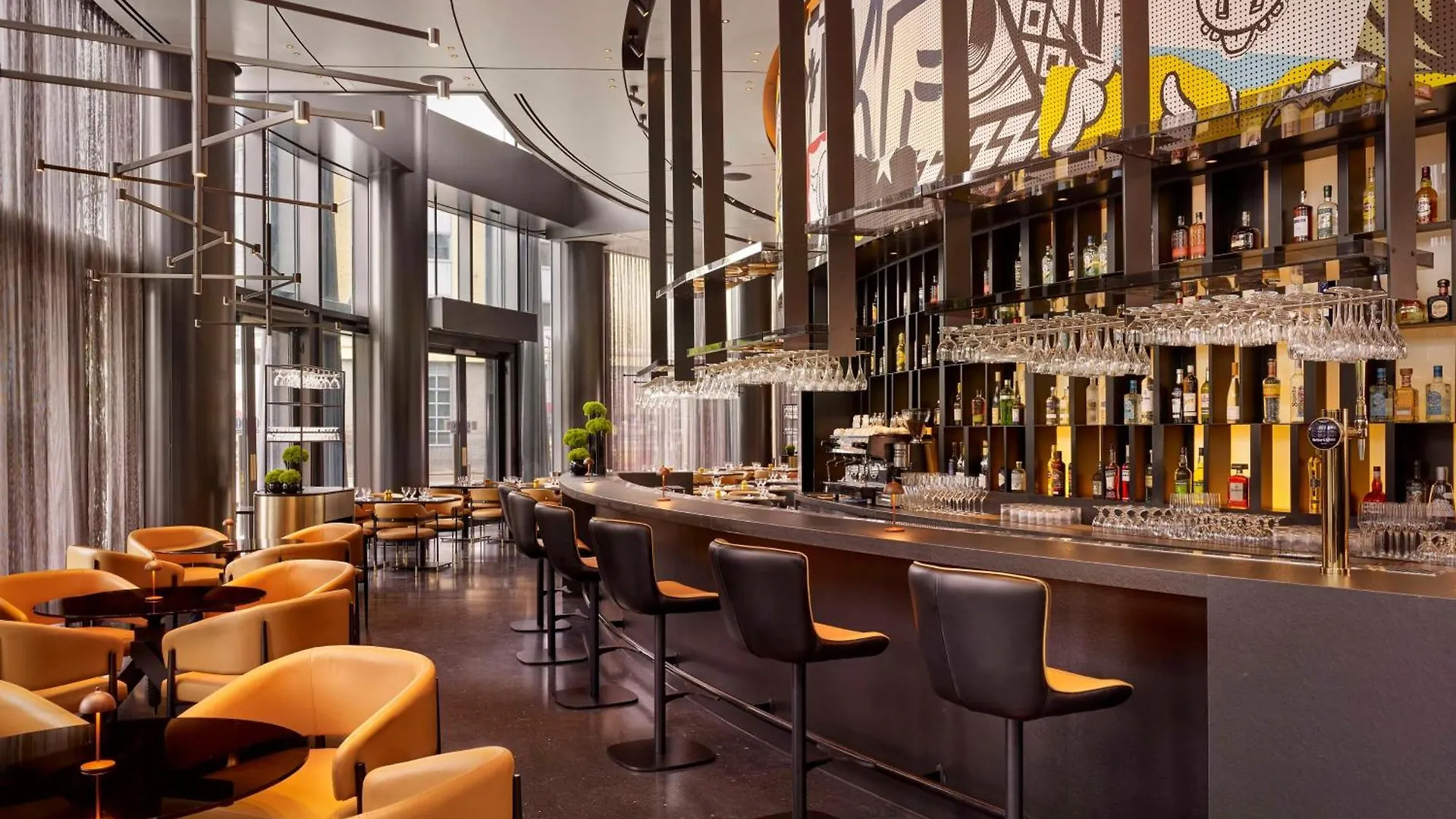 Art'Otel London Hoxton, Powered By Radisson Hotels 4*,